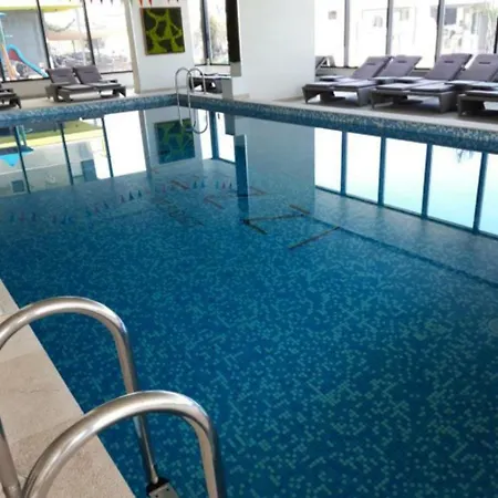 Bell View Holiday By Alezzi Piscina With Parking * ナボダリ