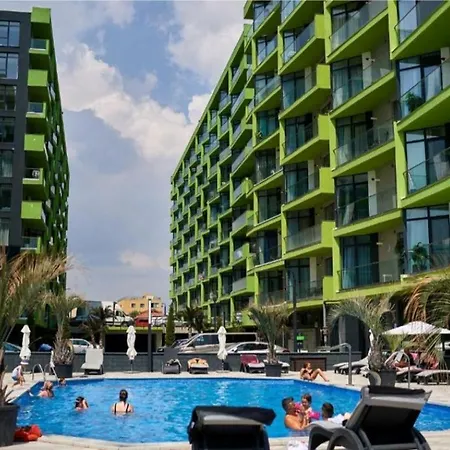 Bell View Holiday By Alezzi Piscina With Parking Năvodari